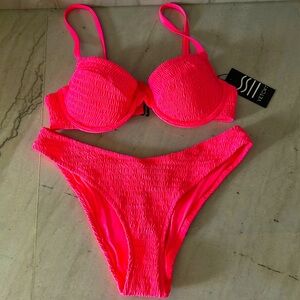 VETCHY bikini *NEW WITH TAGS*